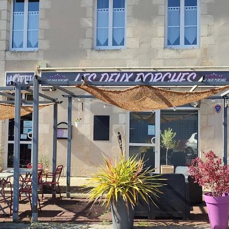 Hotel Les Deux Porches Verrieres  Kültér fotó