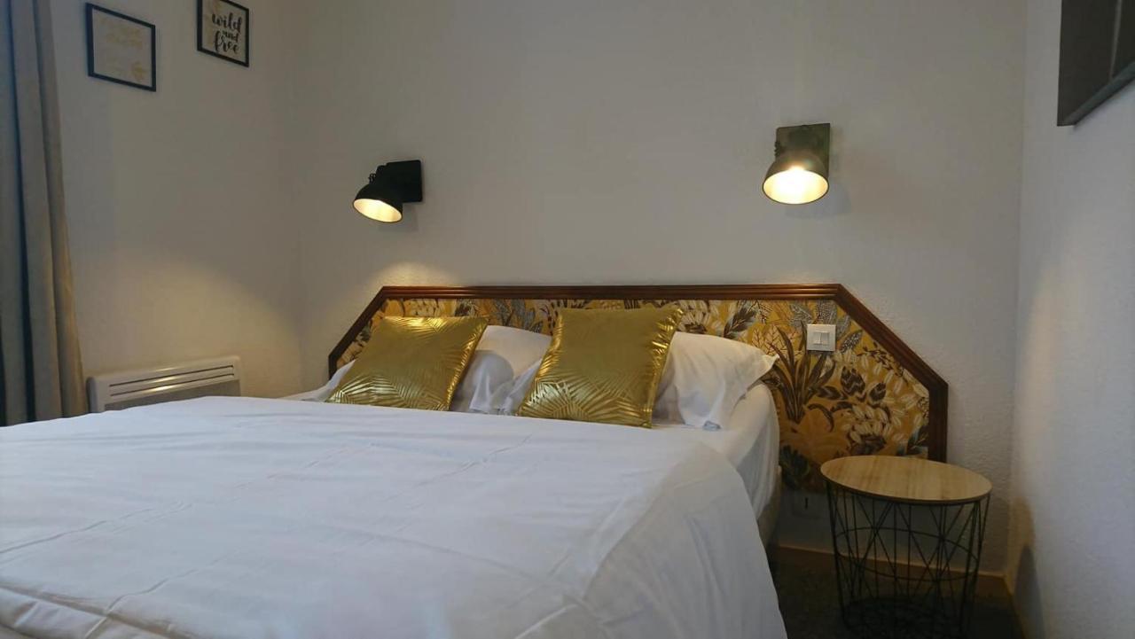 Hotel Les Deux Porches Verrieres  Kültér fotó