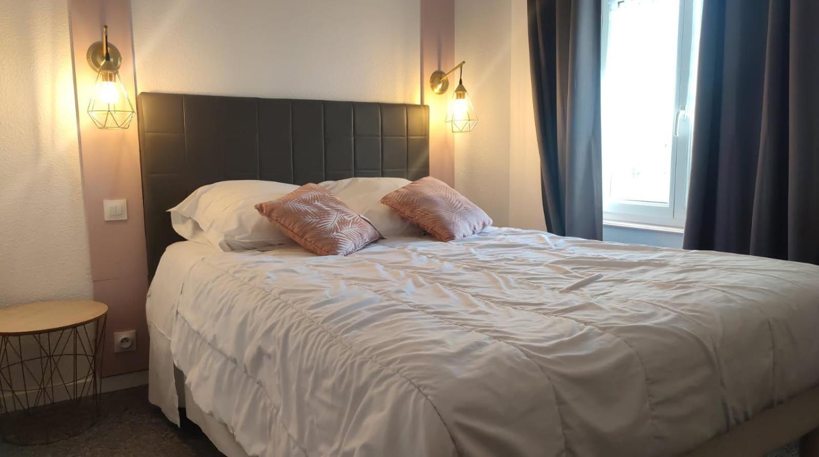 Hotel Les Deux Porches Verrieres  Kültér fotó