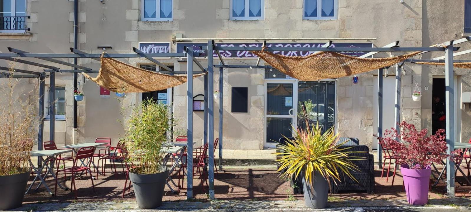 Hotel Les Deux Porches Verrieres  Kültér fotó
